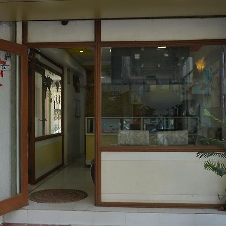 Hotel Krishna Ahmedabad Exterior foto