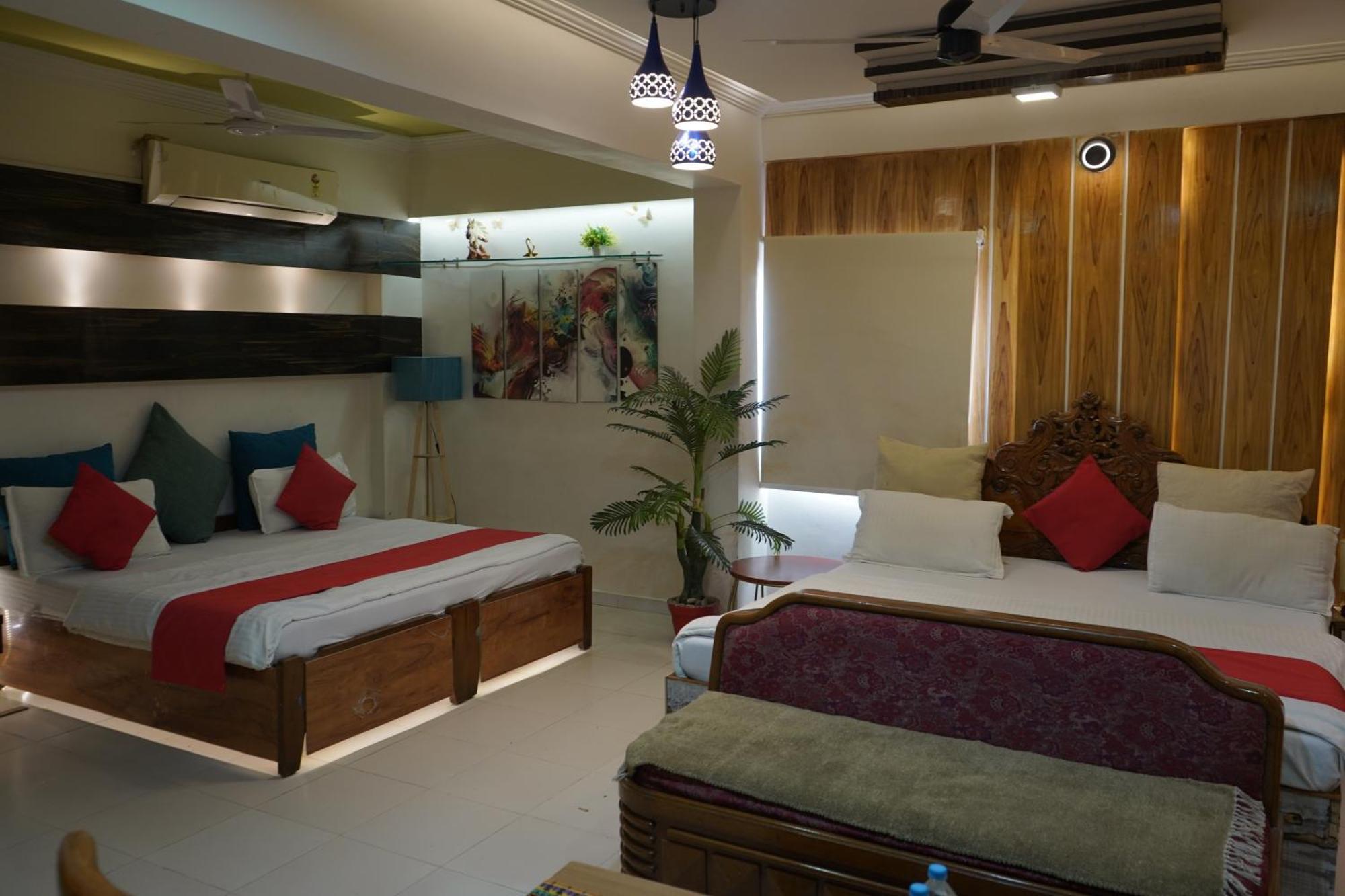 Hotel Krishna Ahmedabad Exterior foto